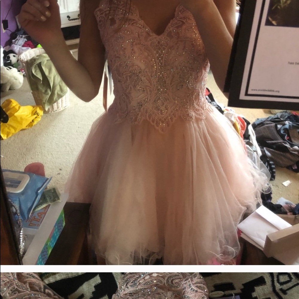 Homecoming/Formal Dress - Picture 3 of 4
